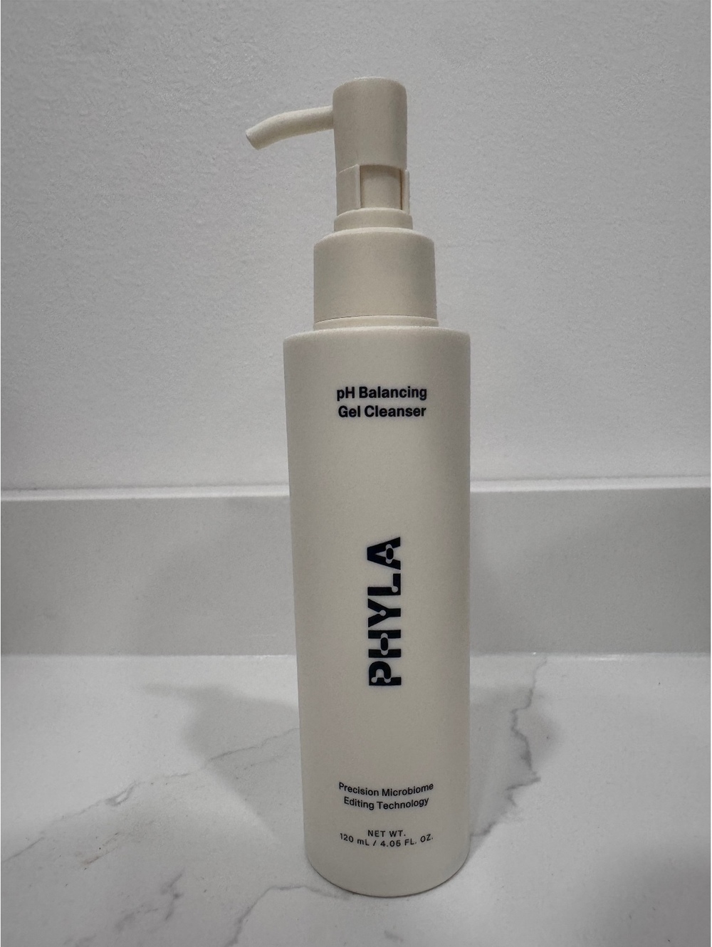 PHYLA pH Balancing Gel Cleanser 120 mL / 4.06 oz Face Wash